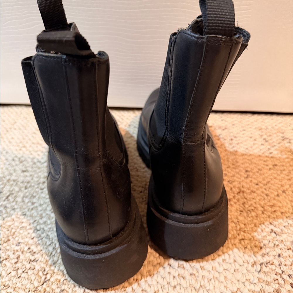 Thursday Boot Co Legend Chelsea Boot Black Leather Women’s Size 8.5 US - Picture 11 of 11
